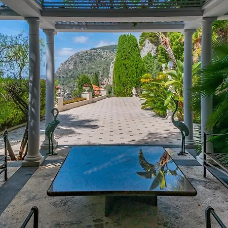 Villa Exclusive With Pool And Sea View Close To Monaco *
