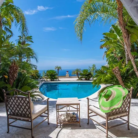 Exclusive With Pool And Sea View Close To Monaco *