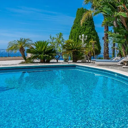 Exclusive With Pool And Sea View Close To Monaco