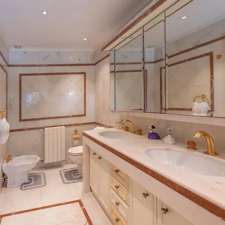 Exclusive With Pool And Sea View Close To Monaco Villa