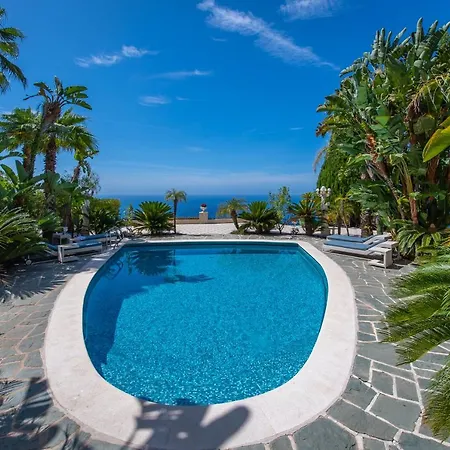 Villa Exclusive With Pool And Sea View Close To Monaco