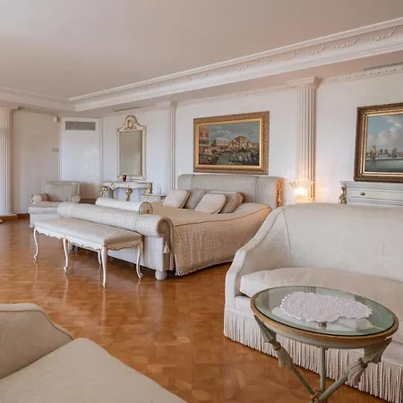 Exclusive With Pool And Sea View Close To Monaco Villa