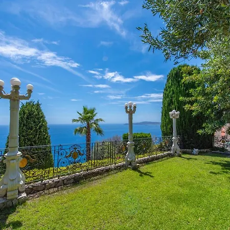 Exclusive With Pool And Sea View Close To Monaco Villa Cap-d'Ail