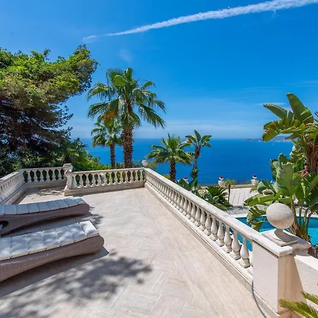 Exclusive With Pool And Sea View Close To Monaco *